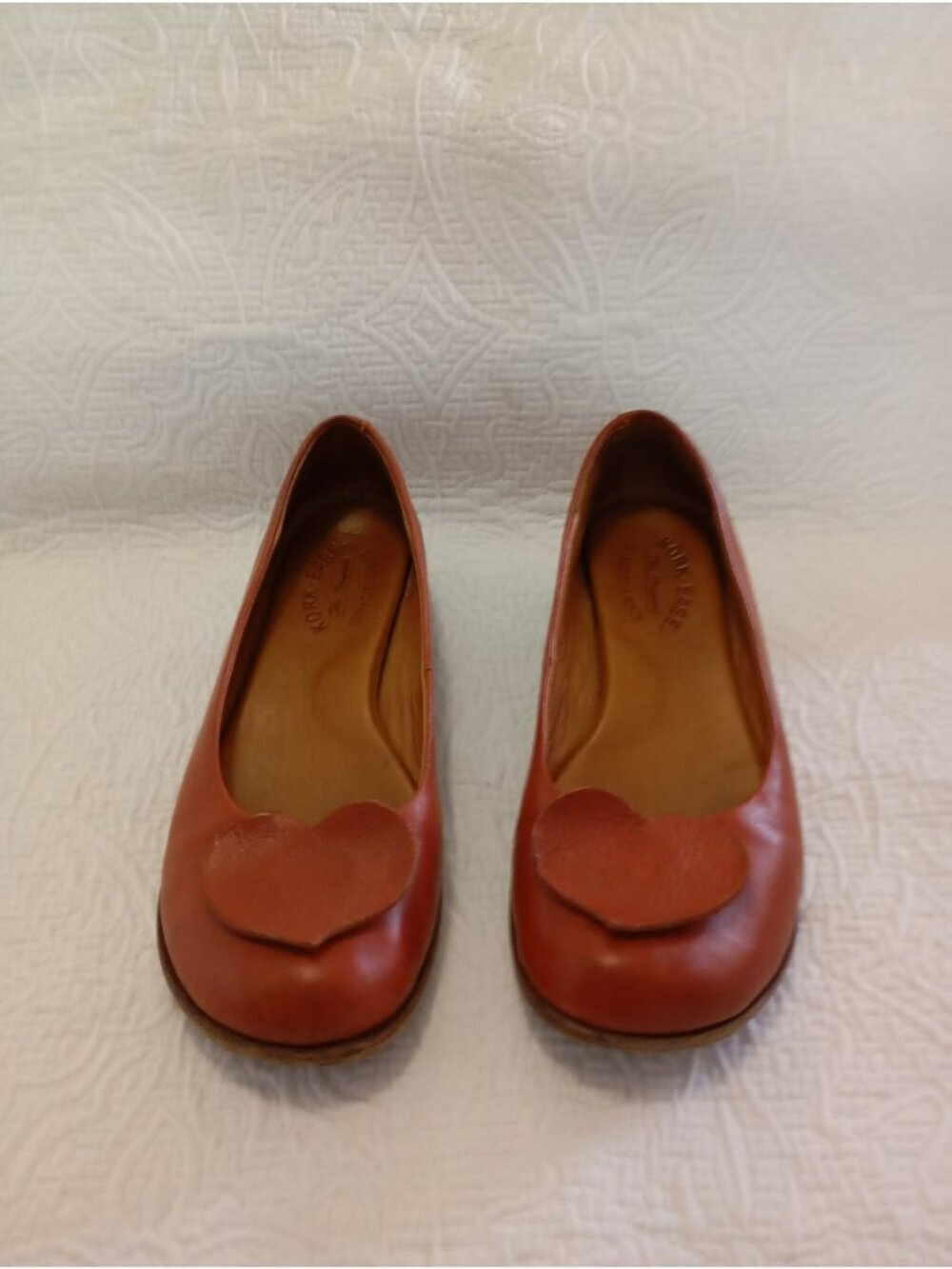 Kork-Ease Womens Red Leather Heart Flats Size 7/38 Vintage Style Comfortable Sli